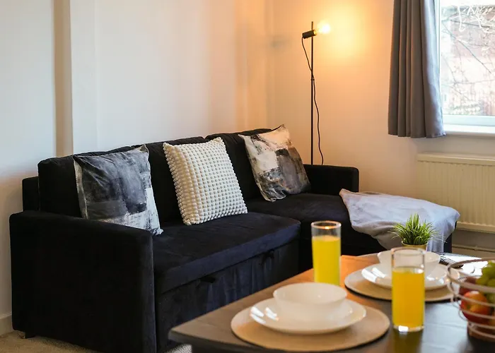 Central Sheffield Stylish Stay